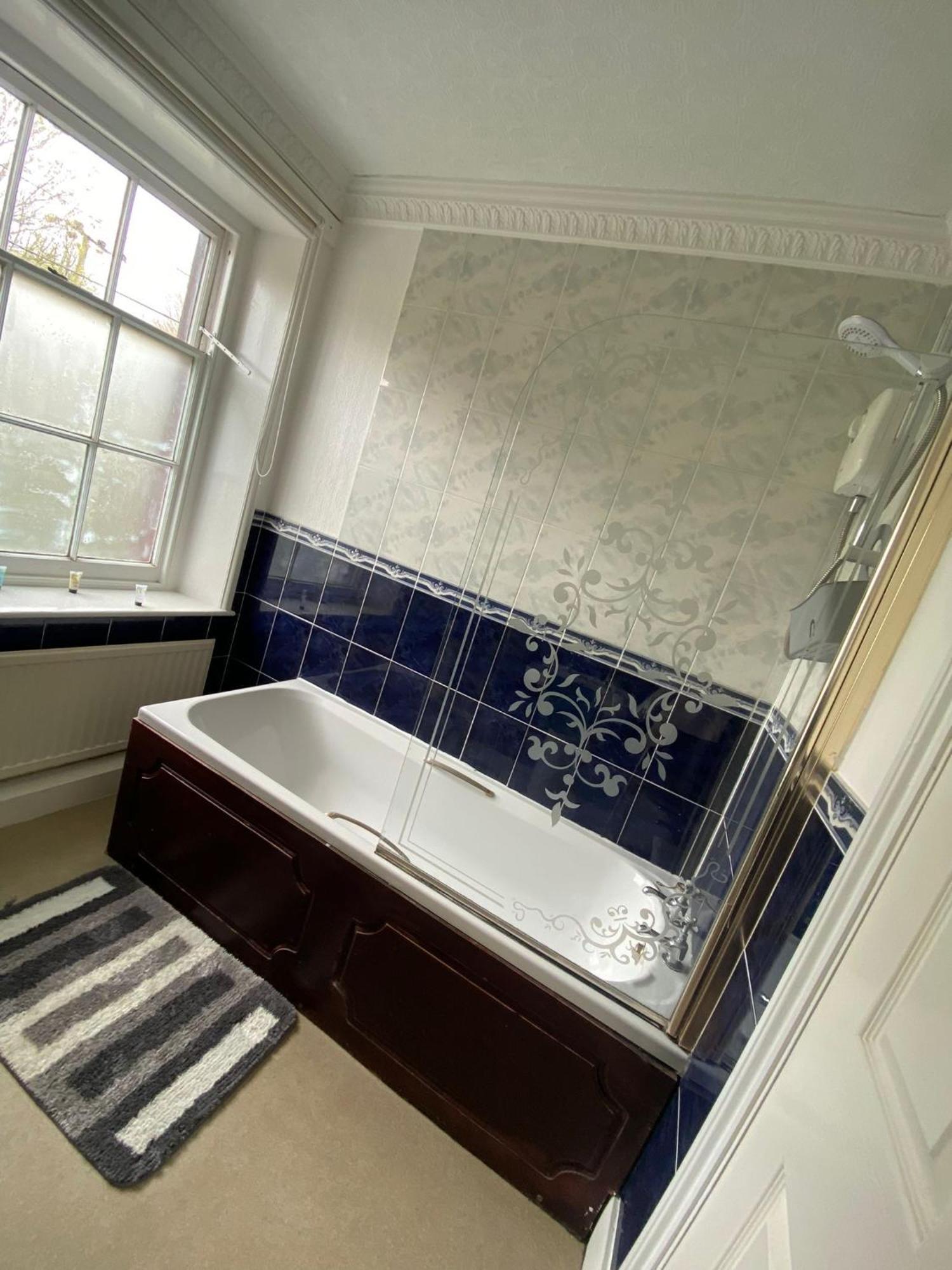Bed and Breakfast The Penruddocke Arms Dinton  Zewnętrze zdjęcie
